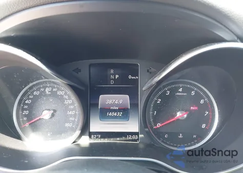 2018 Mercedes-Benz C 300 4Matic из США, поврежденный, VIN 55SWF4KB7JU270214